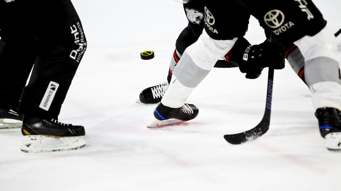 Hockey Internships and Graduate Assistant Roles: How to Land One